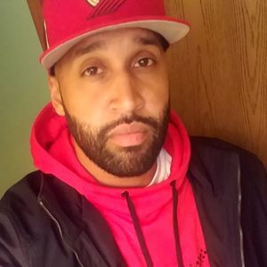 Meet your Posher, Zac